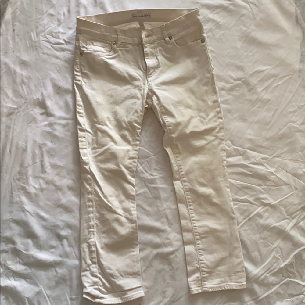 Ann Taylor loft white denim capris 2/26